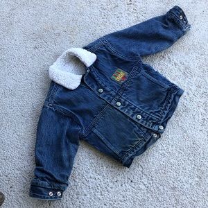 Kids Levi’s Sherpa lined denim trucker jacket
